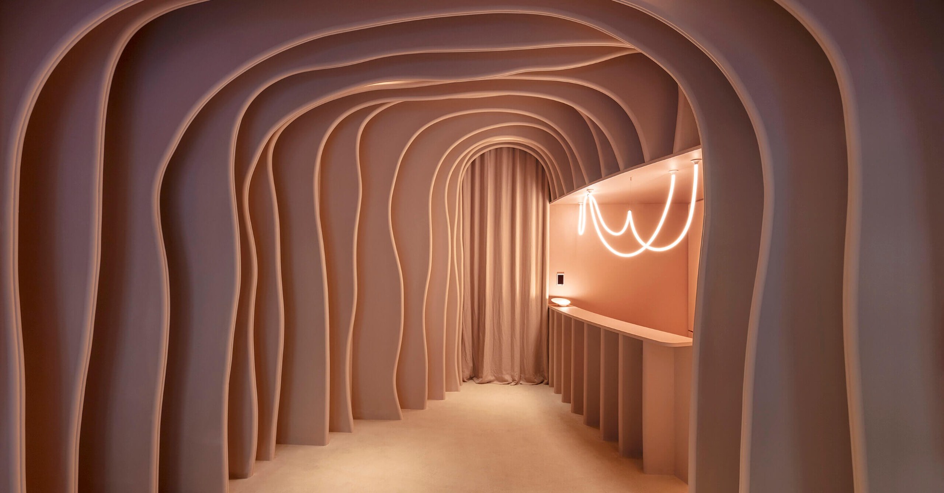 Центр Orac Experience в Испании