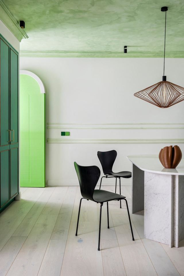 фото европейских интерьеров с лепниной Orac